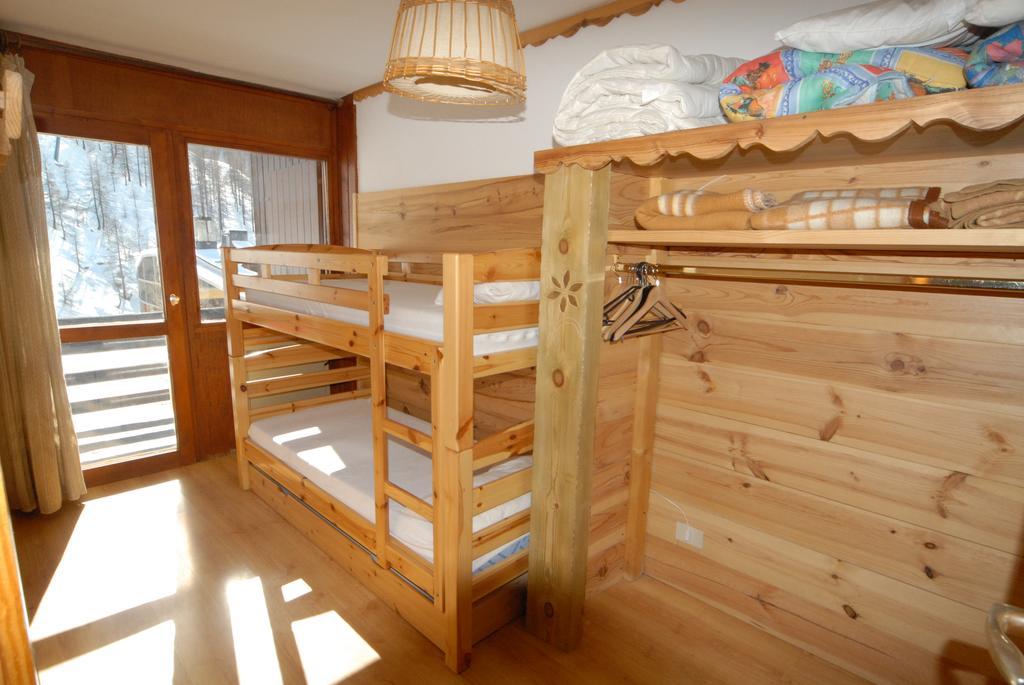 Cromotherapy Apartment Breuil-Cervinia Exterior photo
